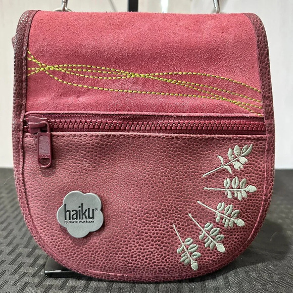 Haiku by Sharon Eisenhauer Small Crossbody Bag - Picture 2 of 9